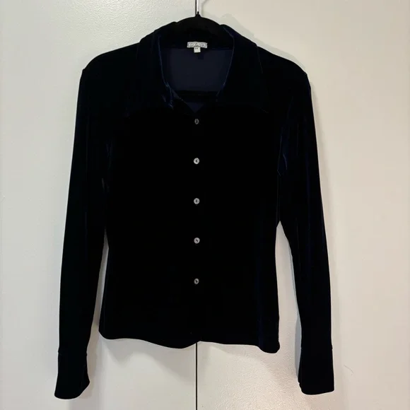 Beautiful vintage lush deep blue velour button up shirt size M - Picture 2 of 8